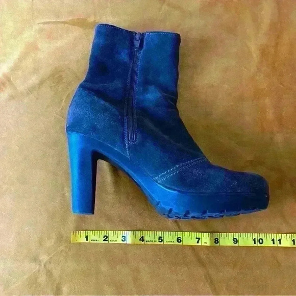 C la CANADIENNE High Heel Women’s Bootie. Brown. Size 10M Handcrafted in Canada. - Picture 13 of 16